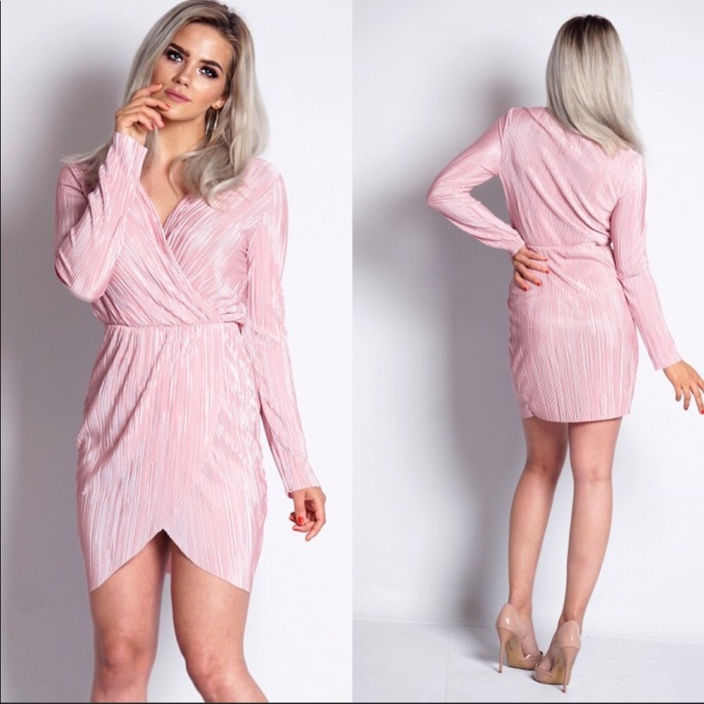 NWT Amirah Pink Crinkle Front Wrap Party Dress